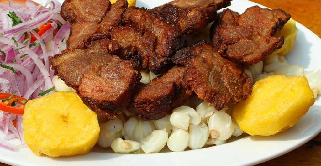 Typical food Cusco: Chicharron