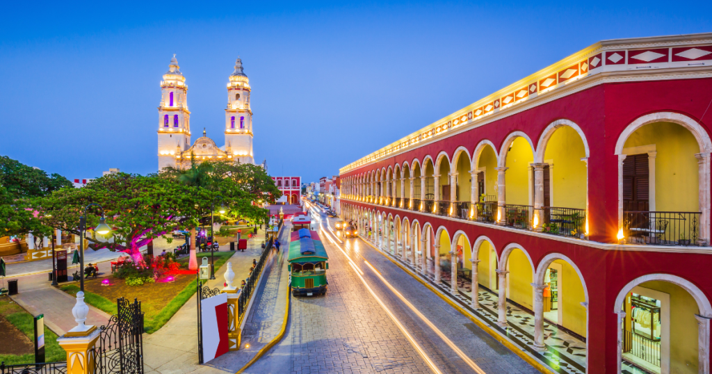 Image of Mexico City in the evening - one of the best cities to learn Spanish in Latin America