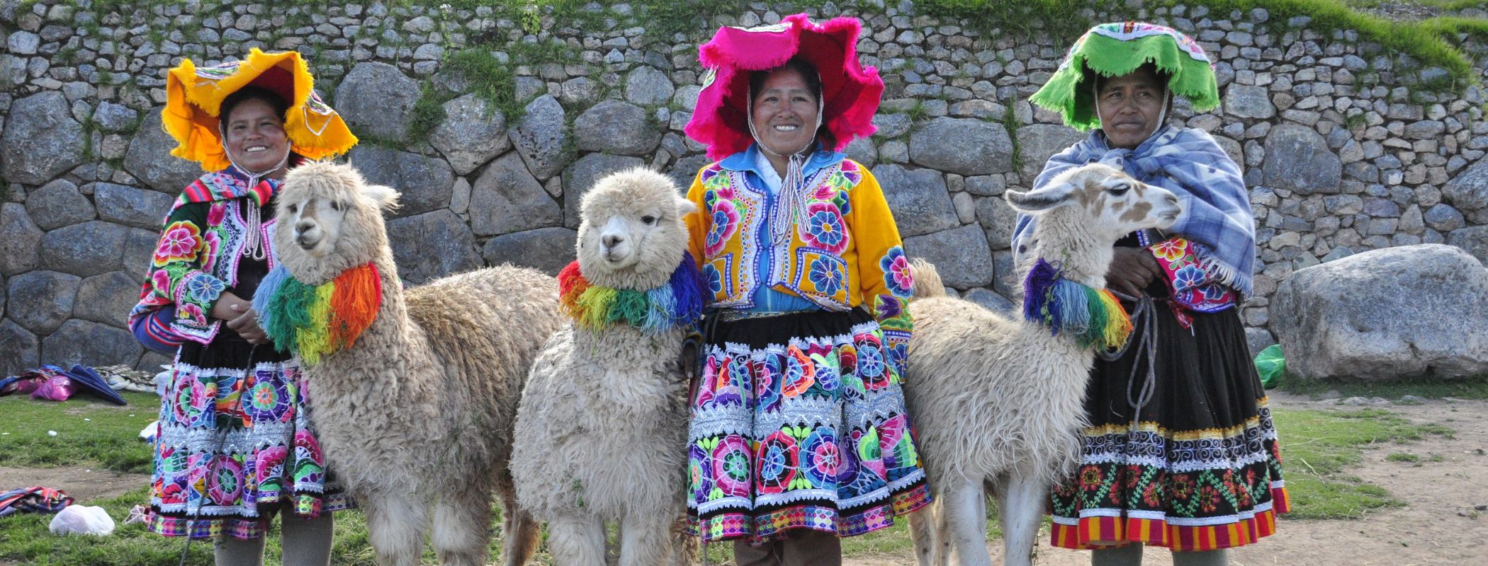 Peruvian women in colorful traditional clothing in Cusco